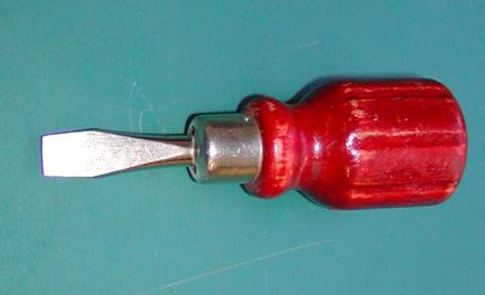 wide screwdriver
